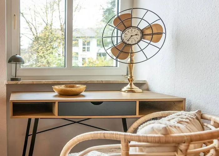 Altbauwohnung In Im Gruenen 公寓 马延